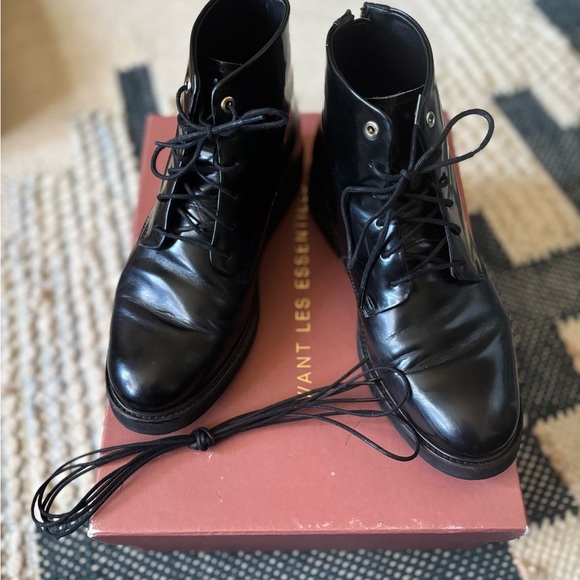 Want Les Essentials Derby Boot size 8 - Picture 10 of 11